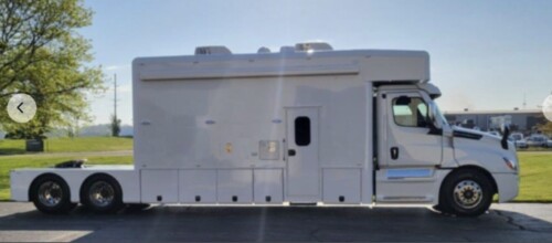 2025 NRC 18' Slide Out Cascadia Toter, Available Spring 2025, Reserve Now, - Image 6